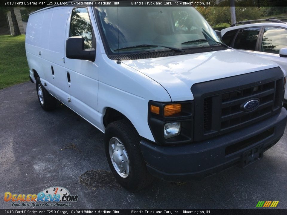 2013 Ford E Series Van E250 Cargo Oxford White / Medium Flint Photo #1