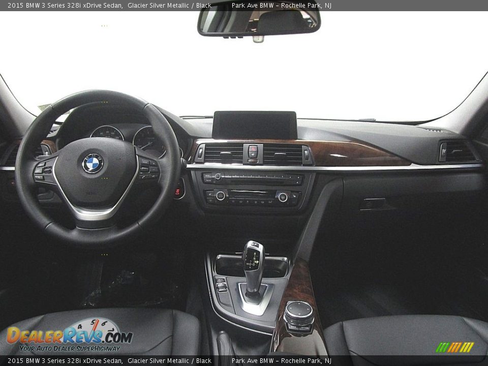 2015 BMW 3 Series 328i xDrive Sedan Glacier Silver Metallic / Black Photo #25