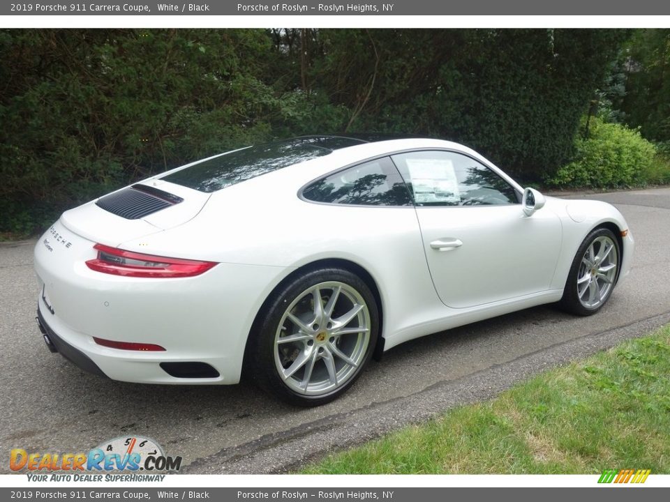 2019 Porsche 911 Carrera Coupe White / Black Photo #4