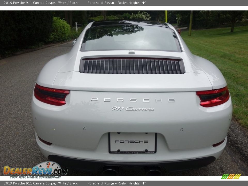 2019 Porsche 911 Carrera Coupe White / Black Photo #5