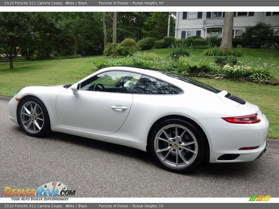 2019 Porsche 911 Carrera Coupe White / Black Photo #6