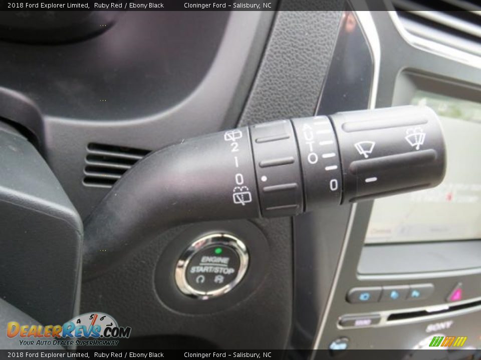 Controls of 2018 Ford Explorer Limited Photo #19