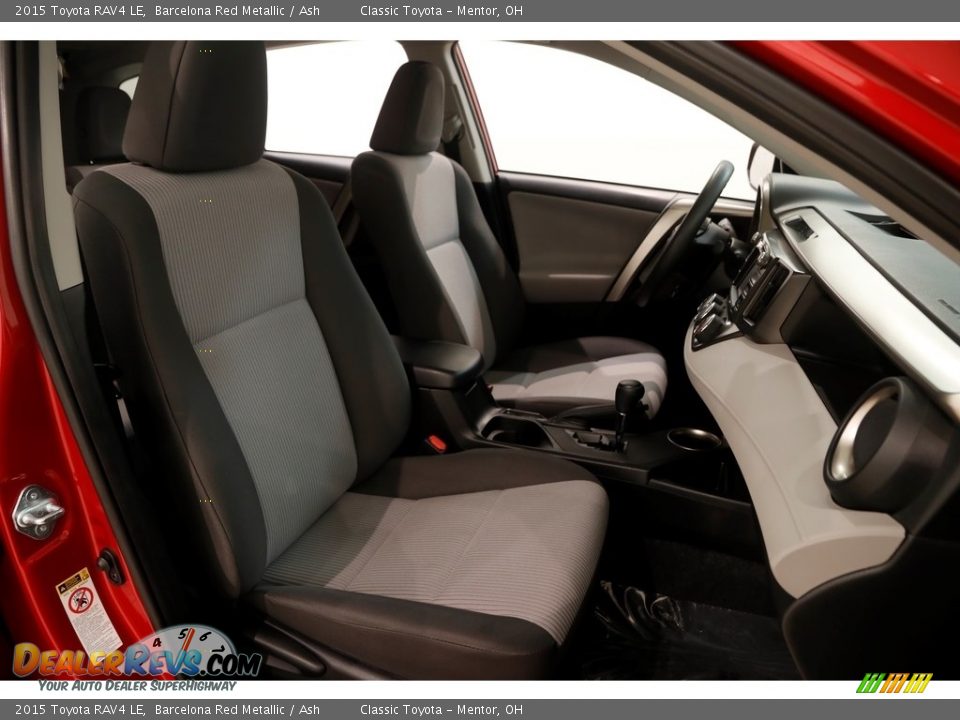 2015 Toyota RAV4 LE Barcelona Red Metallic / Ash Photo #11