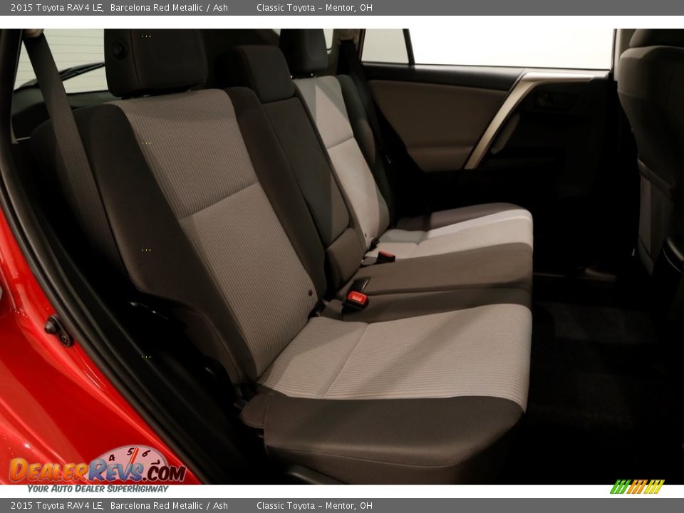 2015 Toyota RAV4 LE Barcelona Red Metallic / Ash Photo #12