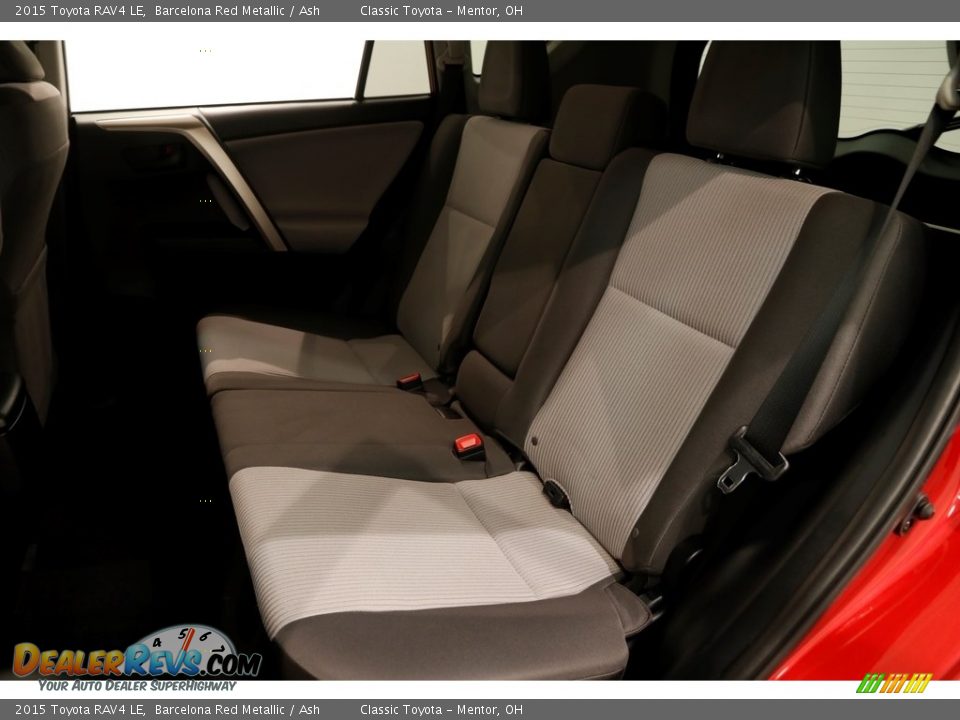 2015 Toyota RAV4 LE Barcelona Red Metallic / Ash Photo #13