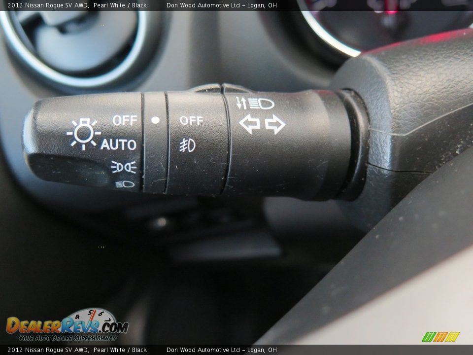 2012 Nissan Rogue SV AWD Pearl White / Black Photo #34