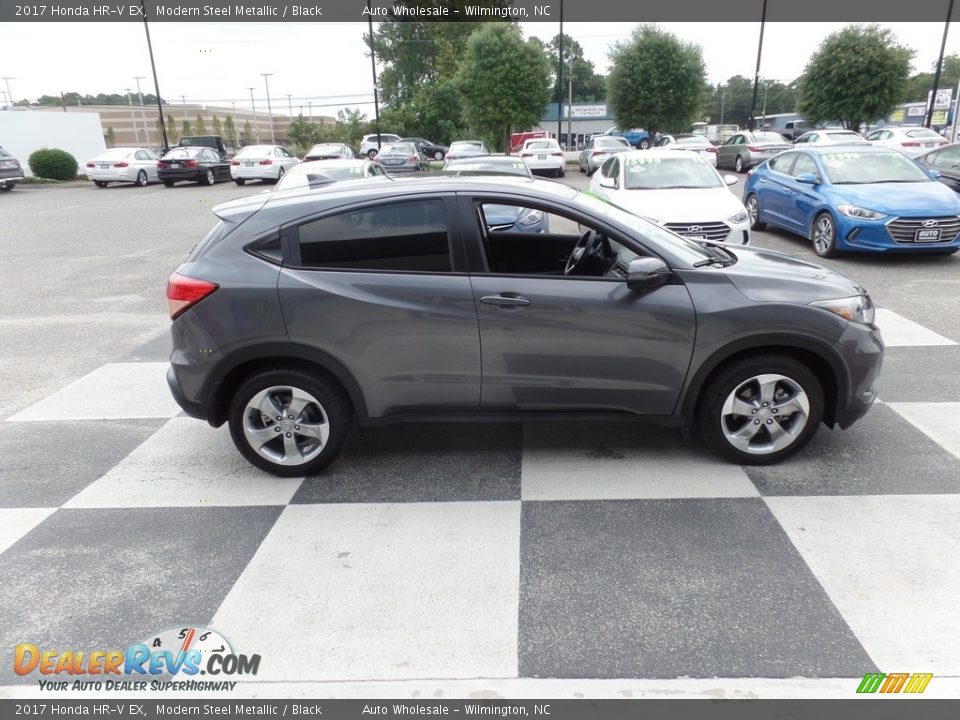 2017 Honda HR-V EX Modern Steel Metallic / Black Photo #3