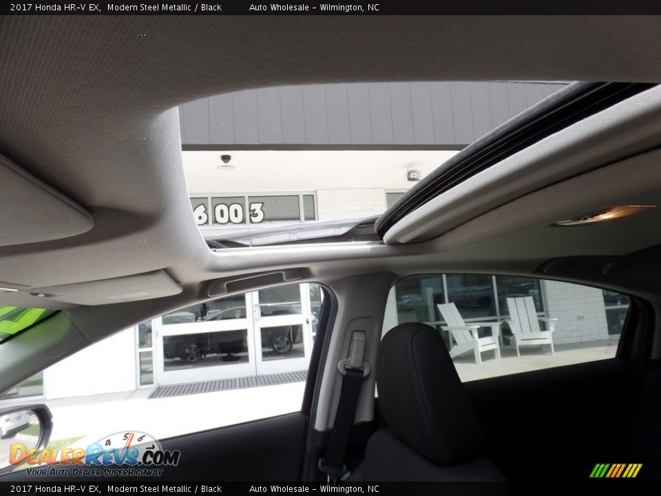 2017 Honda HR-V EX Modern Steel Metallic / Black Photo #11