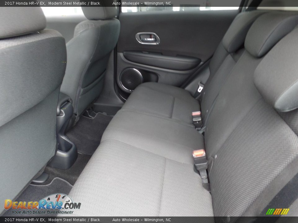 2017 Honda HR-V EX Modern Steel Metallic / Black Photo #12