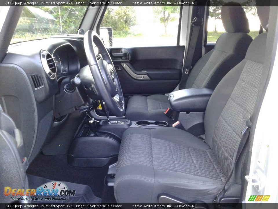 2012 Jeep Wrangler Unlimited Sport 4x4 Bright Silver Metallic / Black Photo #9