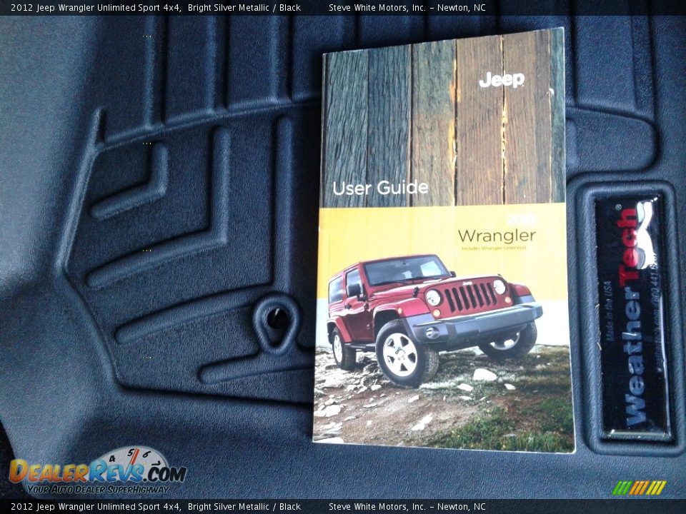 2012 Jeep Wrangler Unlimited Sport 4x4 Bright Silver Metallic / Black Photo #26