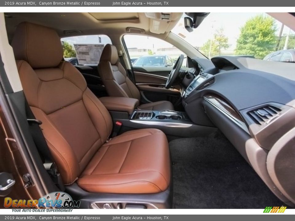 Front Seat of 2019 Acura MDX  Photo #24