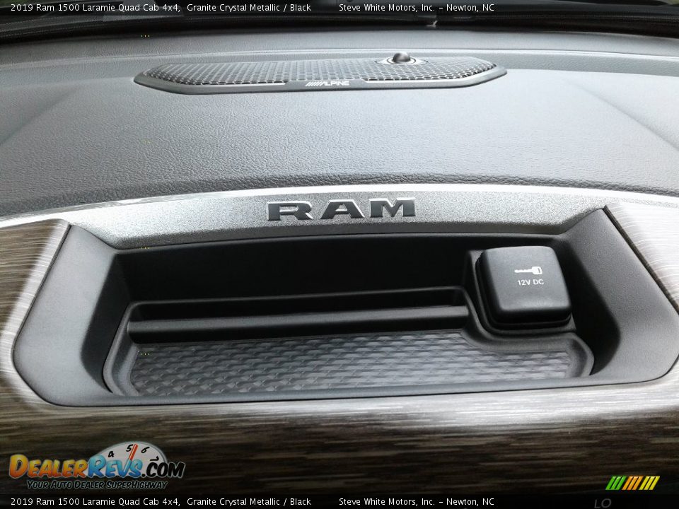 2019 Ram 1500 Laramie Quad Cab 4x4 Granite Crystal Metallic / Black Photo #30
