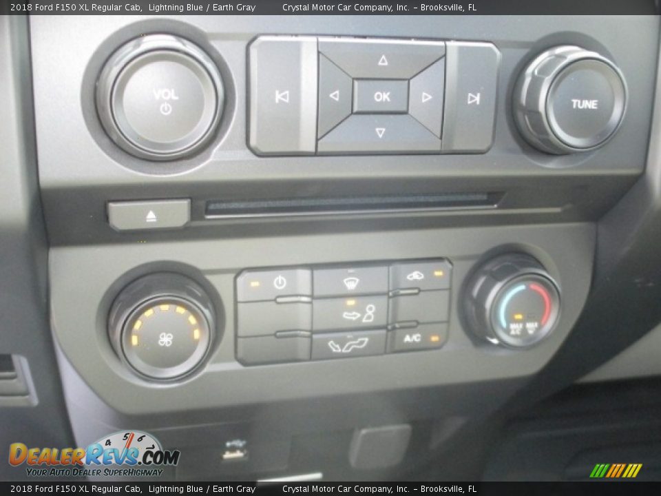 2018 Ford F150 XL Regular Cab Lightning Blue / Earth Gray Photo #9