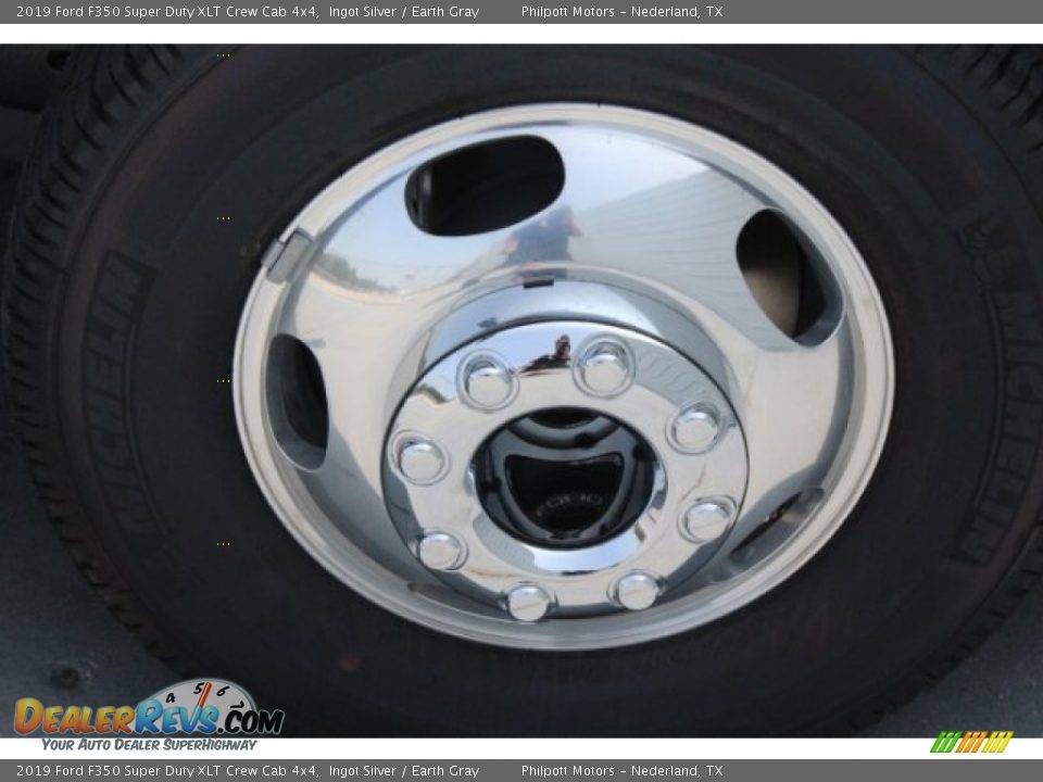 2019 Ford F350 Super Duty XLT Crew Cab 4x4 Ingot Silver / Earth Gray Photo #11