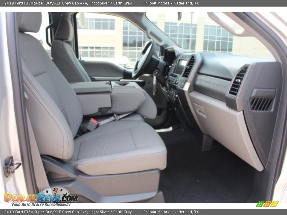 2019 Ford F350 Super Duty XLT Crew Cab 4x4 Ingot Silver / Earth Gray Photo #30