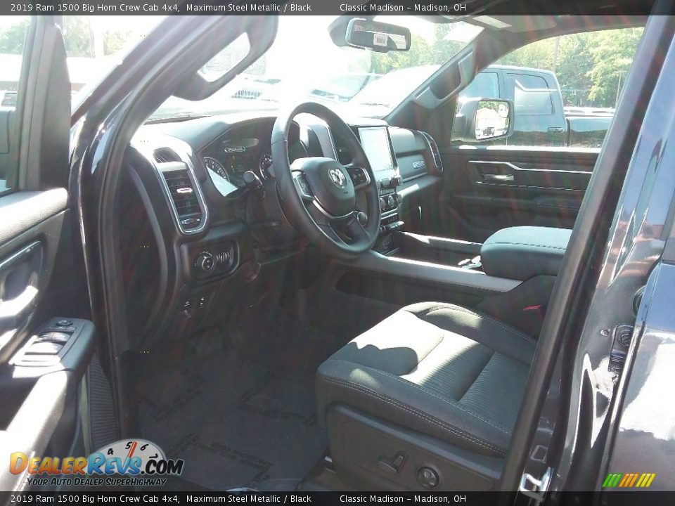 2019 Ram 1500 Big Horn Crew Cab 4x4 Maximum Steel Metallic / Black Photo #7