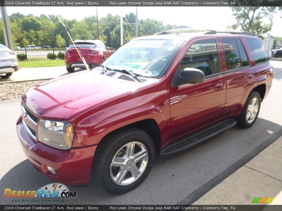 2009 Chevrolet TrailBlazer LT 4x4 Red Jewel / Ebony Photo #5