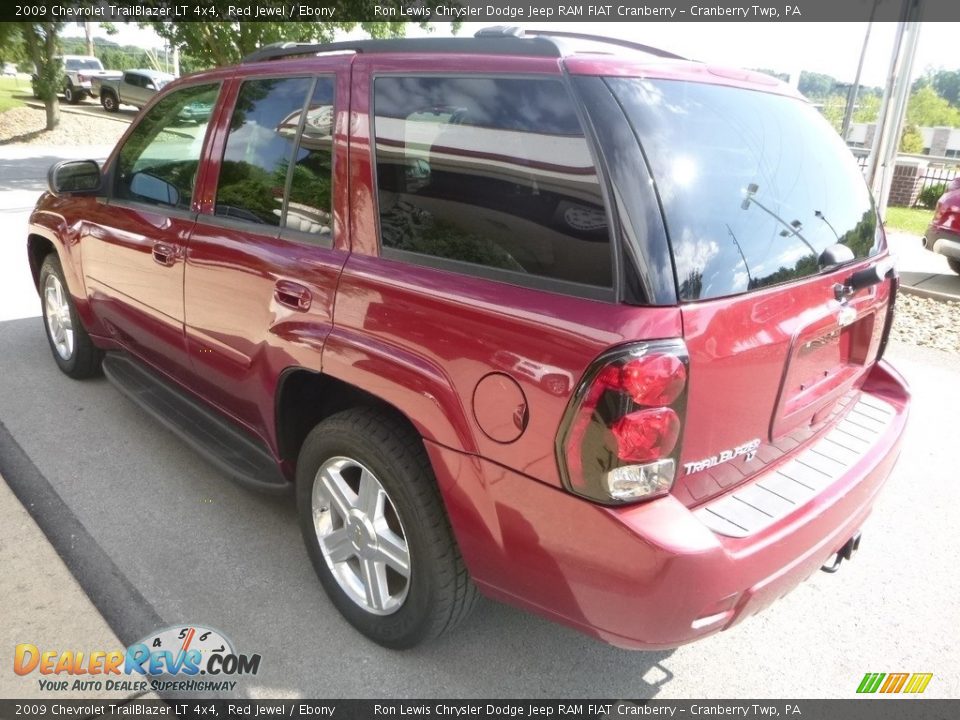 2009 Chevrolet TrailBlazer LT 4x4 Red Jewel / Ebony Photo #7