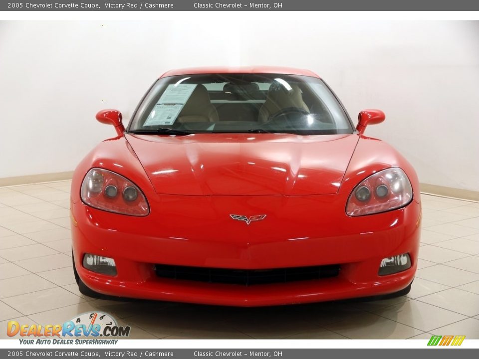 2005 Chevrolet Corvette Coupe Victory Red / Cashmere Photo #2