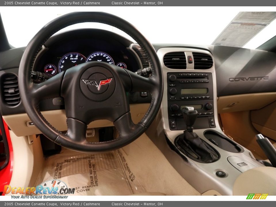 2005 Chevrolet Corvette Coupe Victory Red / Cashmere Photo #8