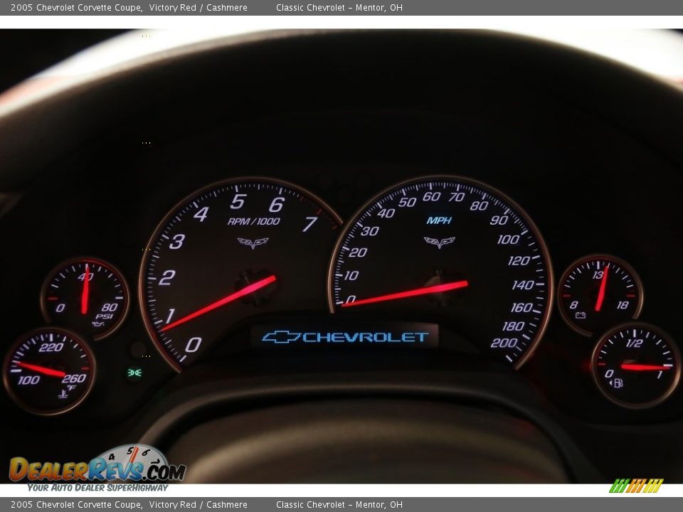 2005 Chevrolet Corvette Coupe Victory Red / Cashmere Photo #10