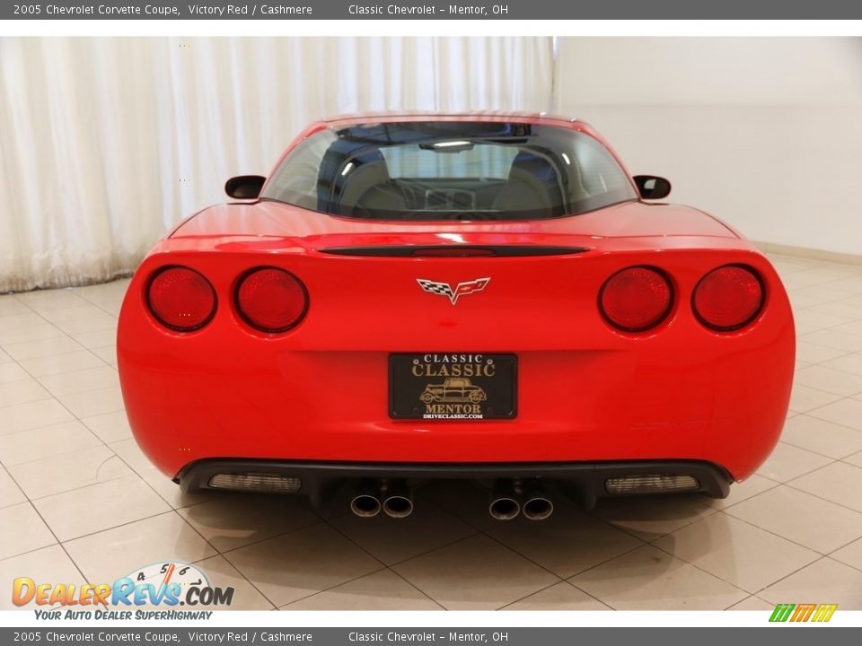 2005 Chevrolet Corvette Coupe Victory Red / Cashmere Photo #21
