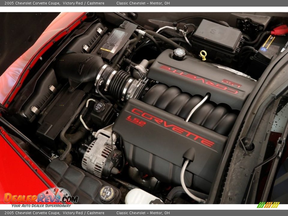 2005 Chevrolet Corvette Coupe Victory Red / Cashmere Photo #22