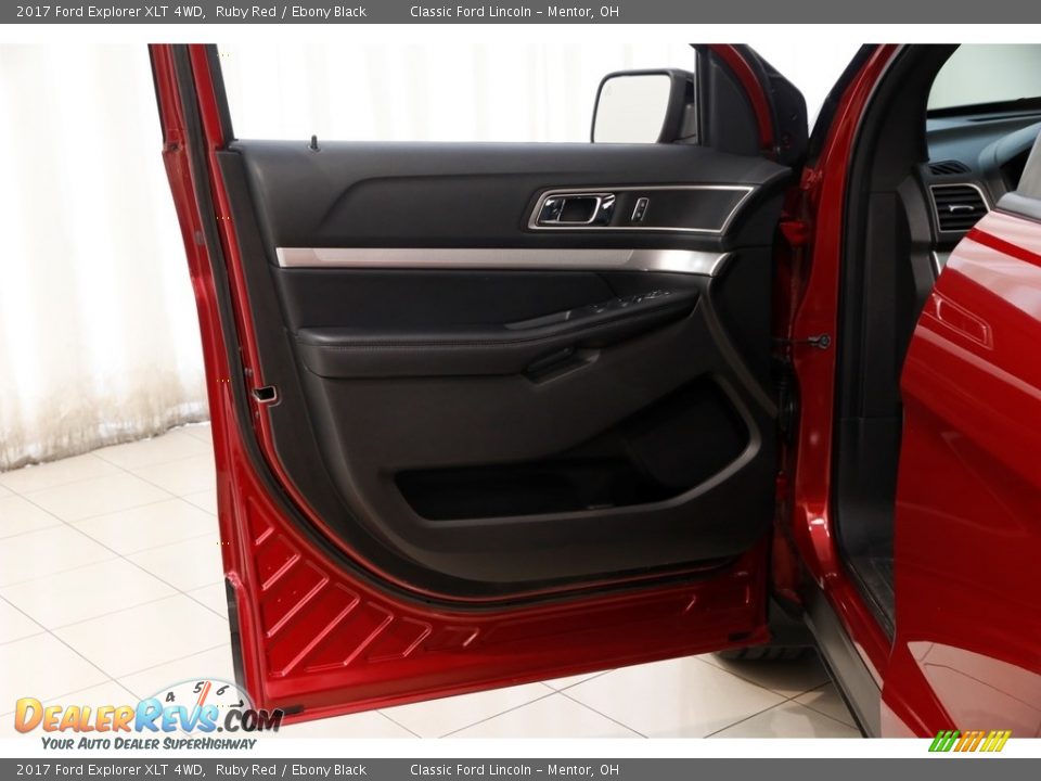 2017 Ford Explorer XLT 4WD Ruby Red / Ebony Black Photo #5