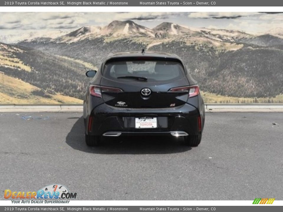 2019 Toyota Corolla Hatchback SE Midnight Black Metallic / Moonstone Photo #4