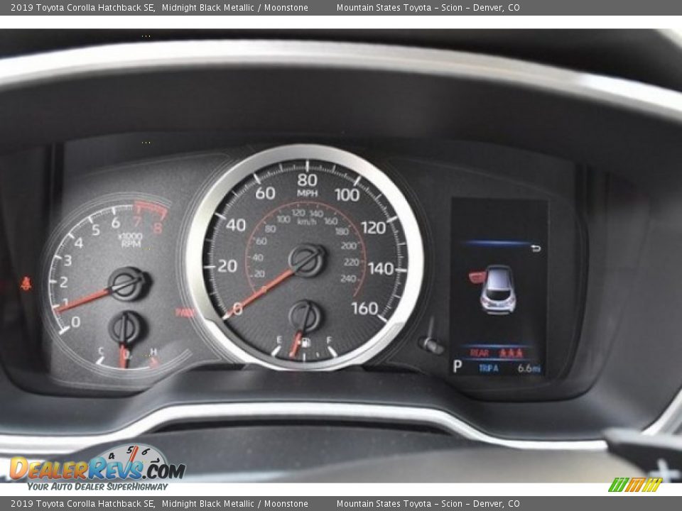 2019 Toyota Corolla Hatchback SE Midnight Black Metallic / Moonstone Photo #27