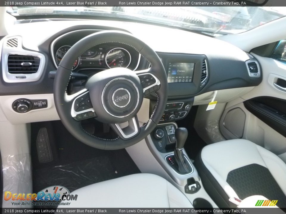 2018 Jeep Compass Latitude 4x4 Laser Blue Pearl / Black Photo #10