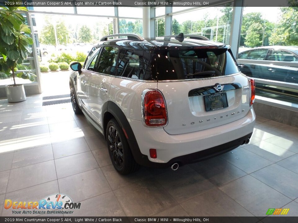 2019 Mini Countryman Cooper S All4 Light White / Carbon Black Photo #2