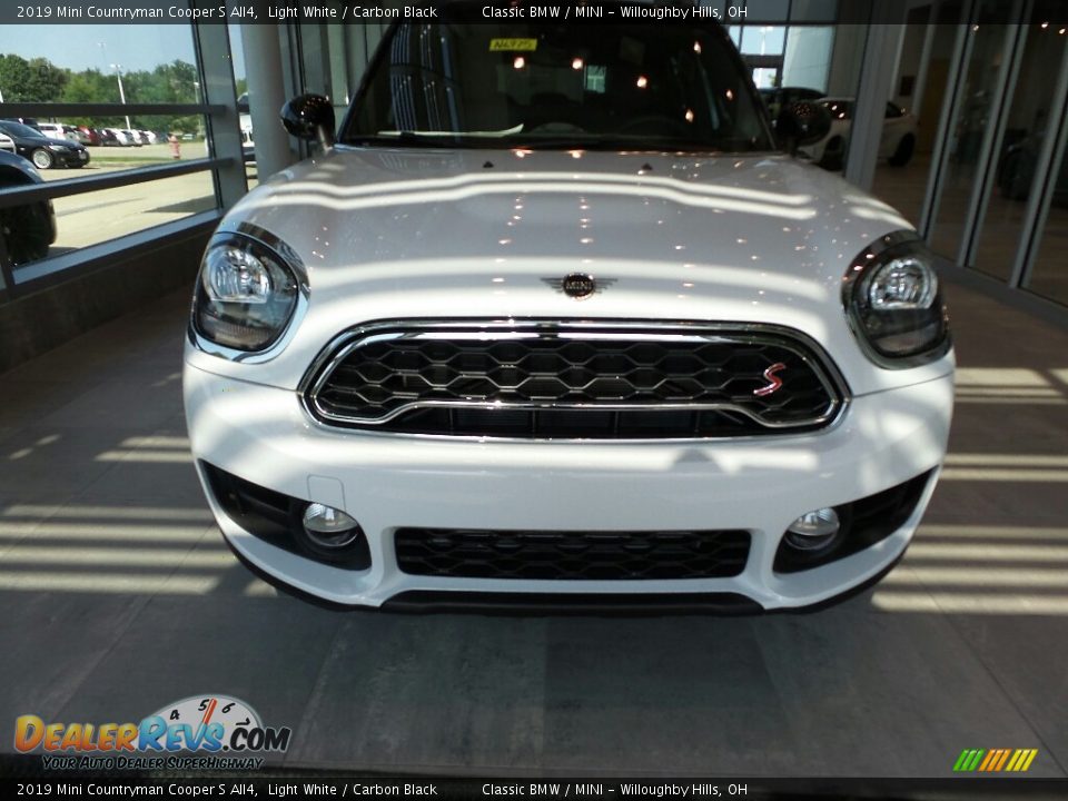 2019 Mini Countryman Cooper S All4 Light White / Carbon Black Photo #4