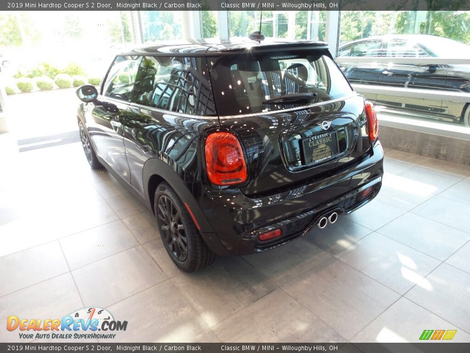 2019 Mini Hardtop Cooper S 2 Door Midnight Black / Carbon Black Photo #2