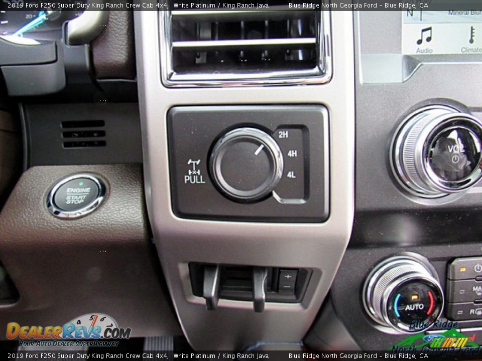 2019 Ford F250 Super Duty King Ranch Crew Cab 4x4 White Platinum / King Ranch Java Photo #21