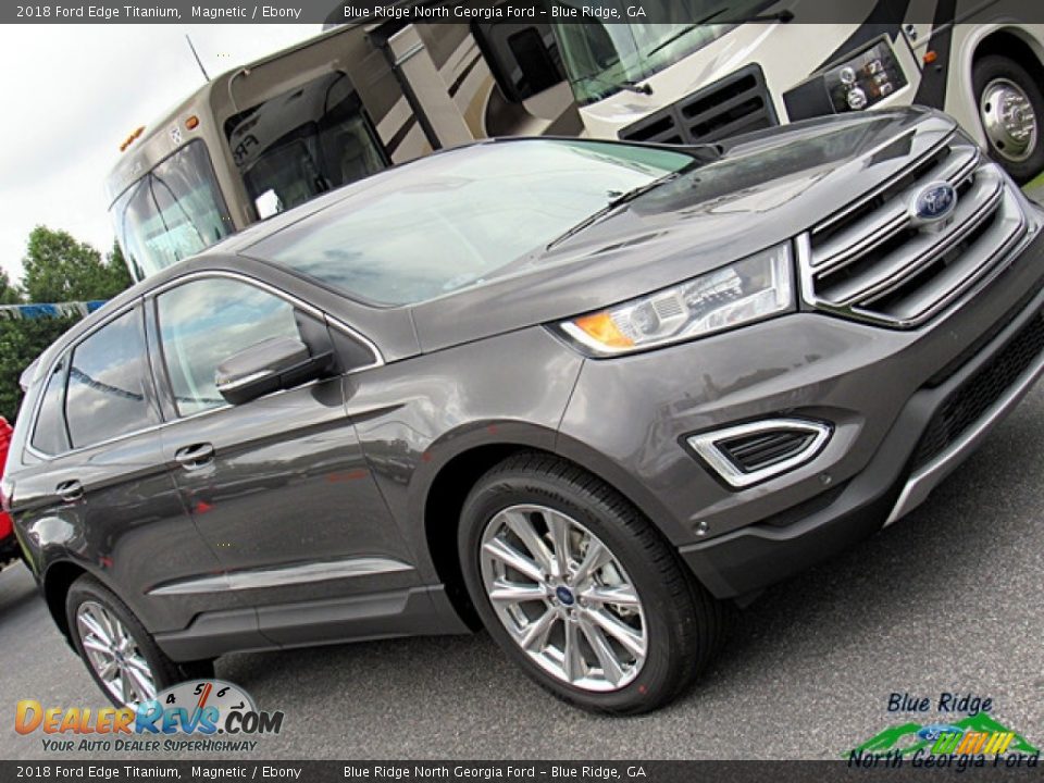 2018 Ford Edge Titanium Magnetic / Ebony Photo #35