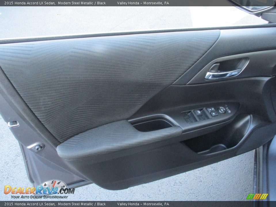2015 Honda Accord LX Sedan Modern Steel Metallic / Black Photo #10