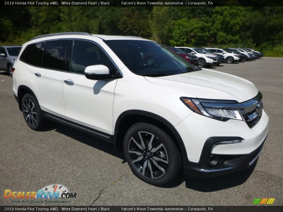 2019 Honda Pilot Touring AWD White Diamond Pearl / Black Photo #5
