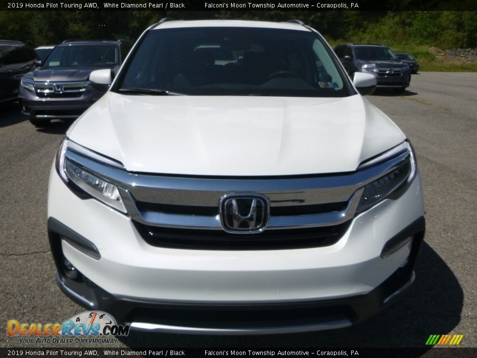 2019 Honda Pilot Touring AWD White Diamond Pearl / Black Photo #6