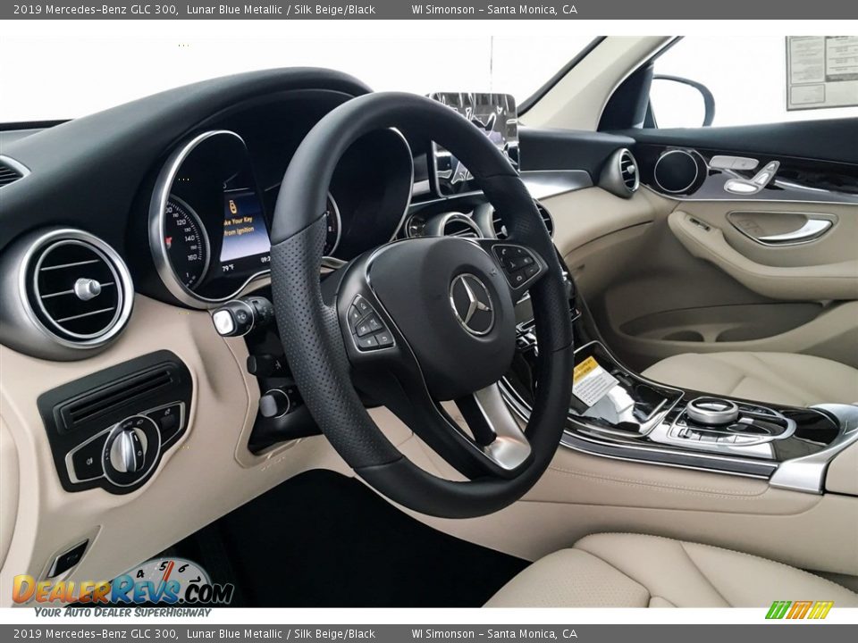 2019 Mercedes-Benz GLC 300 Lunar Blue Metallic / Silk Beige/Black Photo #4