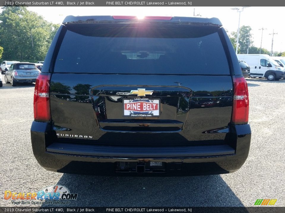 2019 Chevrolet Suburban LT 4WD Black / Jet Black Photo #5