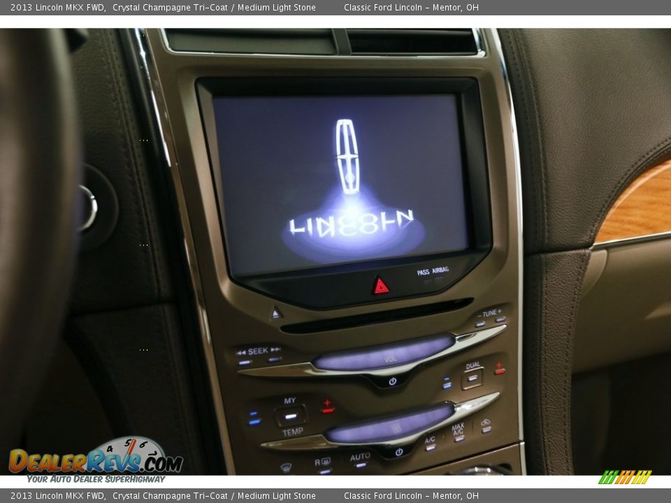 2013 Lincoln MKX FWD Crystal Champagne Tri-Coat / Medium Light Stone Photo #10