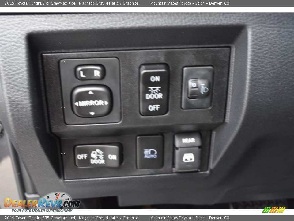 2019 Toyota Tundra SR5 CrewMax 4x4 Magnetic Gray Metallic / Graphite Photo #24