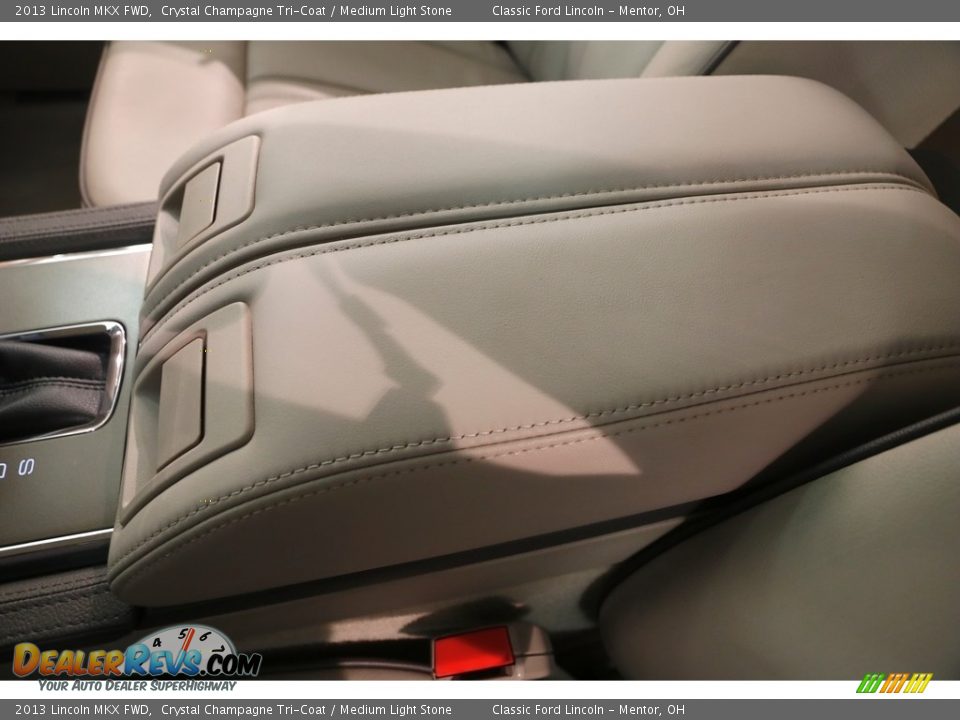 2013 Lincoln MKX FWD Crystal Champagne Tri-Coat / Medium Light Stone Photo #20