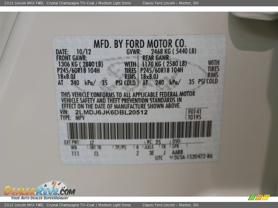 2013 Lincoln MKX FWD Crystal Champagne Tri-Coat / Medium Light Stone Photo #28