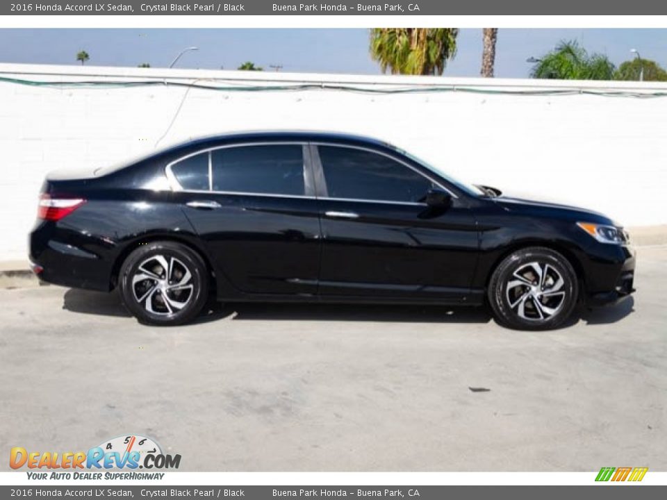 2016 Honda Accord LX Sedan Crystal Black Pearl / Black Photo #13