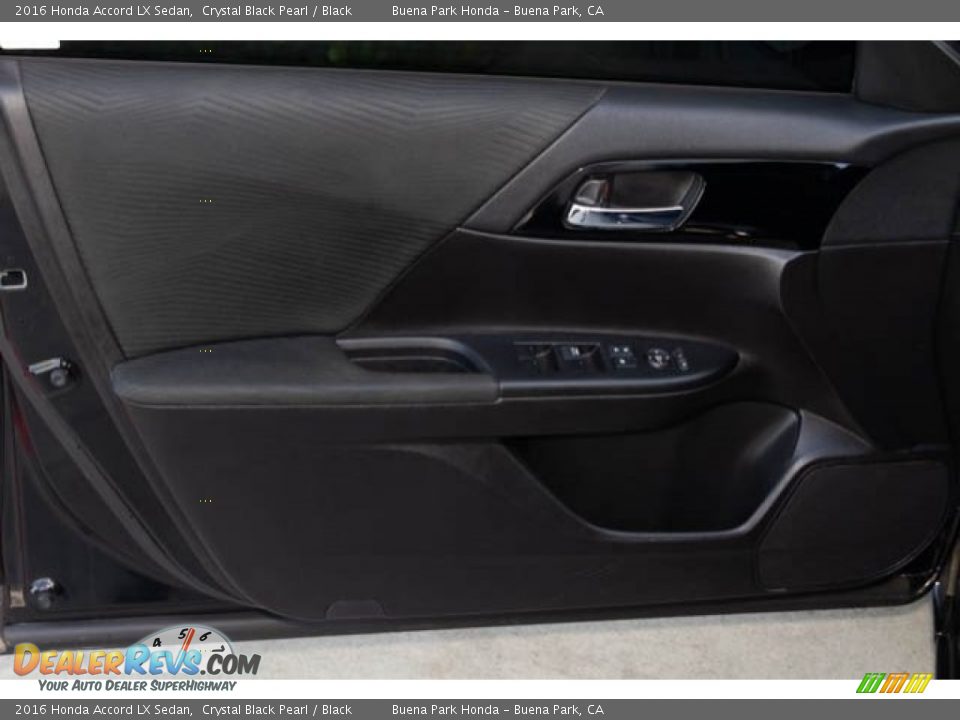 2016 Honda Accord LX Sedan Crystal Black Pearl / Black Photo #26
