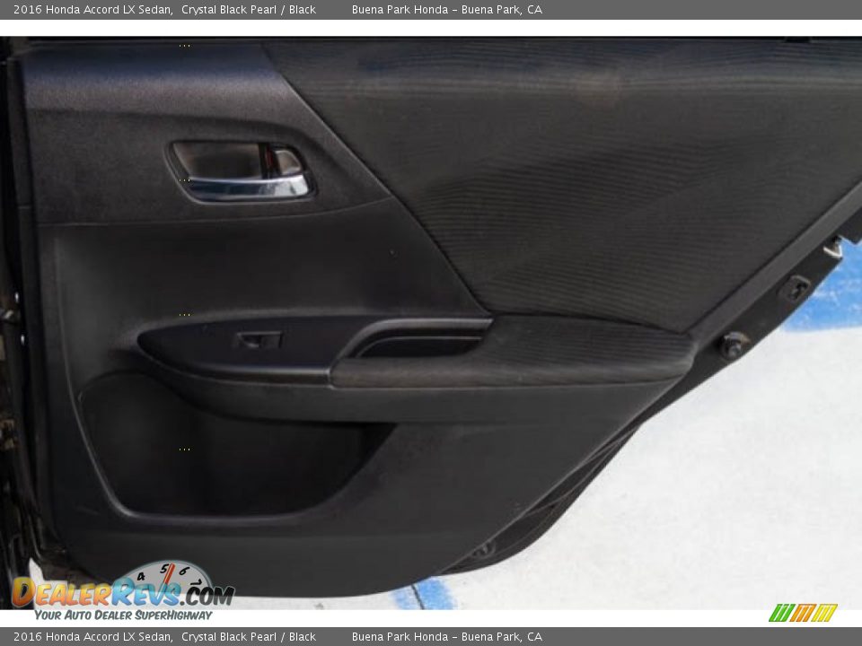 2016 Honda Accord LX Sedan Crystal Black Pearl / Black Photo #29