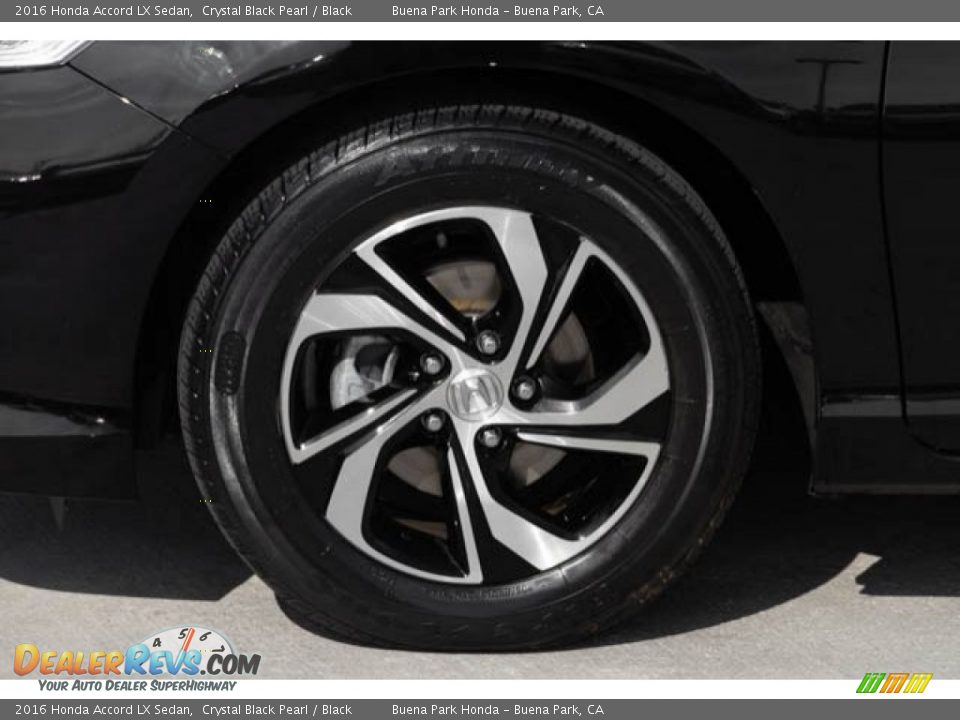 2016 Honda Accord LX Sedan Crystal Black Pearl / Black Photo #32